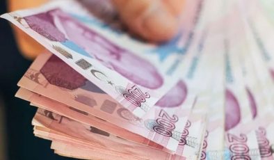 Milyonların Gözü Pazartesi Gününde: Memur ve Emekli Zammı Netleşiyor